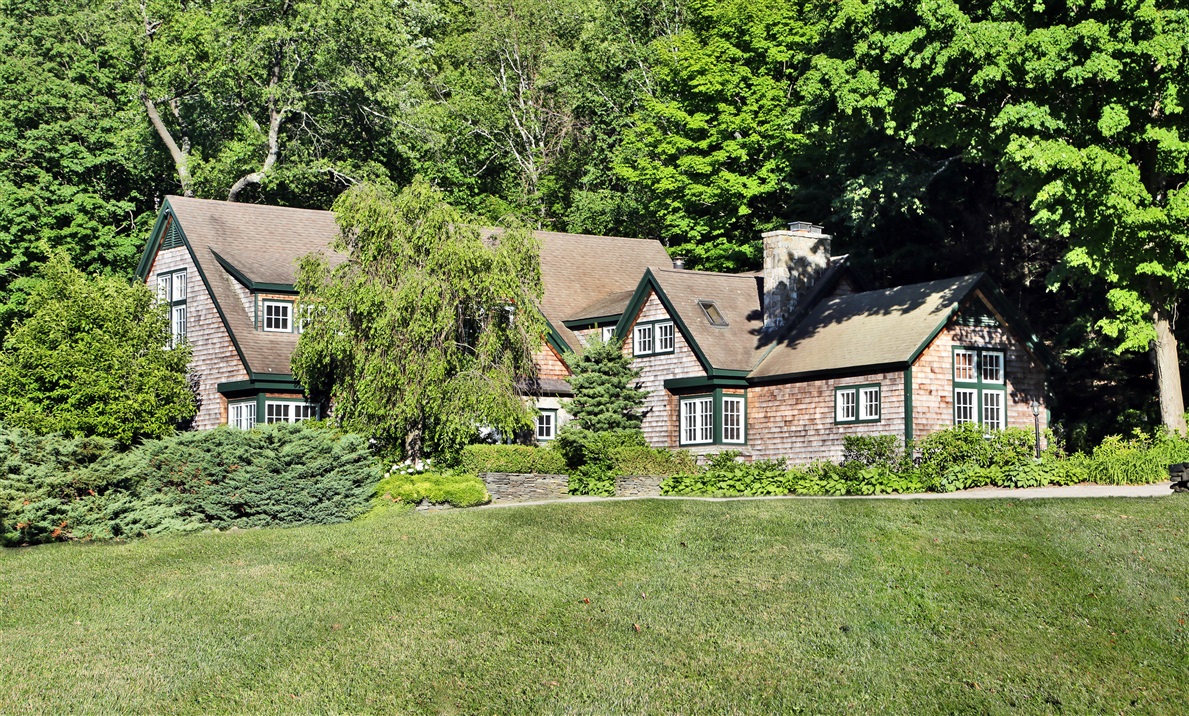 The 7 bedroom carriage house 